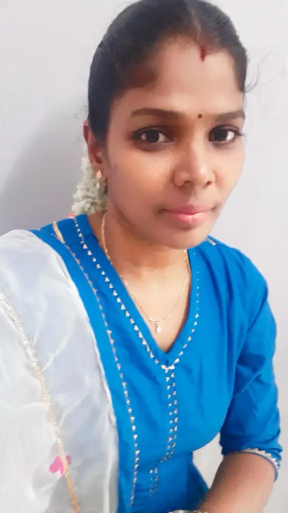Ezhil Arasi G